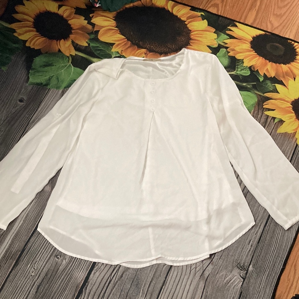 Chic White Tunic Blouse for Women